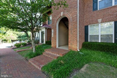 11215 Edson Park Place unit 40, Rockville, MD 20852 - photo 3