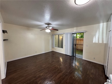 917 S Sutter Creek Rd unit 46, Anaheim, CA 92804 - photo 4