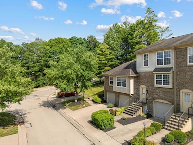 2456 Doeview Ct, Cincinnati, OH 45230 - photo 2