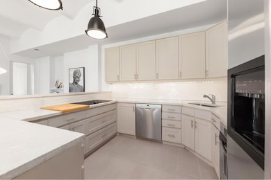 11 E 22nd St unit 7, New York, NY 10010 - photo 3