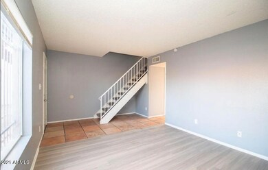 FAMILY ROOM 2