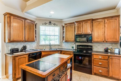 334 Miramar Cir, Weatherford, TX 76085 - photo 6