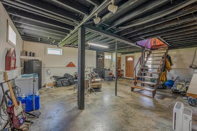 27 Hodge Rd, Lancaster, NH 03584 - photo 7