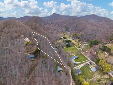 99999 Molasses Way unit 18, Waynesville, NC 28785 - photo 5