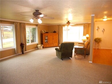 104 SE 1st St, Chehalis, WA 98532 - photo 5