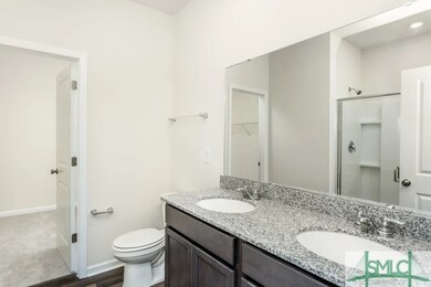 Pictures, photographs, colors, features, and sizes