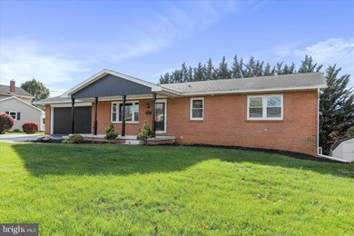 140 Williamson Ave, Greencastle, PA 17225 - photo 3