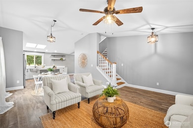 709 E 3rd St, Nooksack, WA 98247 - photo 5