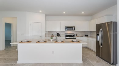 Designer Kitchen w/Center Island