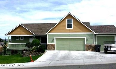 1903 S. 76th Ave