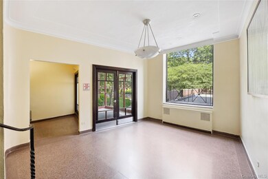 Dara Gardens unit 4K, Flushing, NY 11367 - photo 2