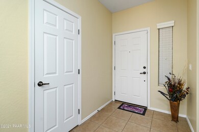 004_Foyer