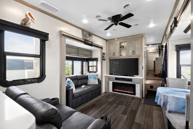 83 County Road 299, Sargent, TX 77414 - photo 6