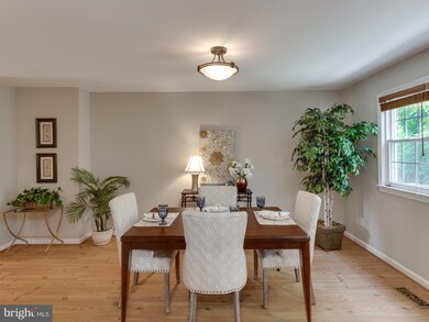 6012 Hardwick Place, Falls Church, VA 22041 - photo 7