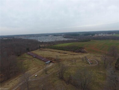 603 Jane Sowers Rd, Statesville, NC 28625 - photo 2