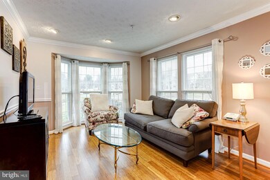 9530 Oakhurst Dr, Columbia, MD 21046 - photo 4