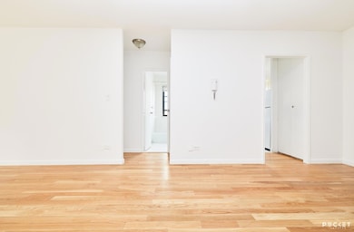 East Winds Condominium unit 12J, New York, NY 10075 - photo 3