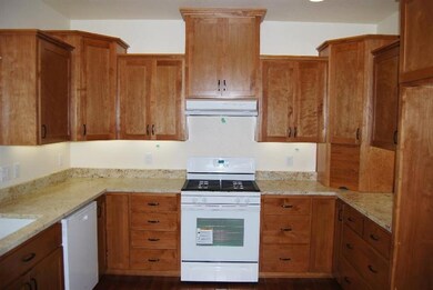 1191 Boulder Ridge St, Central Point, OR 97502 - photo 6