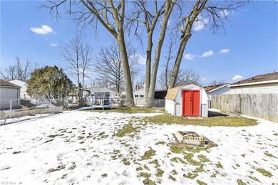 358 Gayle Dr, Sheffield Lake, OH 44054 - photo 4