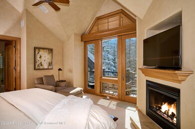 304 Streamside Ct HighRes 03