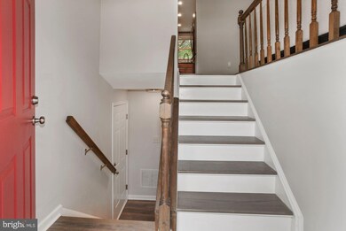 9140 Burke Rd, Burke, VA 22015 - photo 4