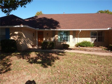 2513 NW 121st St, Oklahoma City, OK 73120 - photo 2
