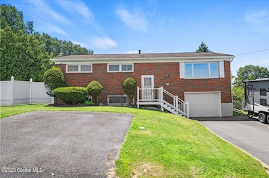 5 Bickford Ln, Troy, NY 12182 - photo 2