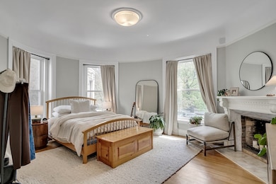 1874 Beacon St unit 3, Brookline, MA 02445 - photo 4