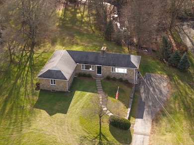 474 Neipsic Rd, Glastonbury, CT 06033 - photo 2