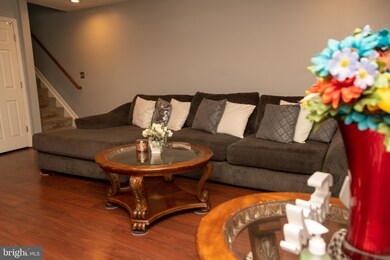 13 Royalty Cir, Owings Mills, MD 21117 - photo 3