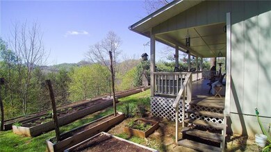 202 Hamlet Dr, Burnsville, NC 28714 - photo 7