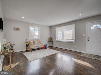 115 E Mill Ave, Capitol Heights, MD 20743 - photo 6