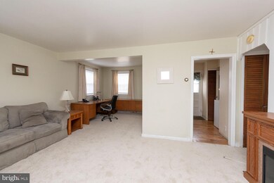 3027 Crescent Ave, Lafayette Hill, PA 19444 - photo 2