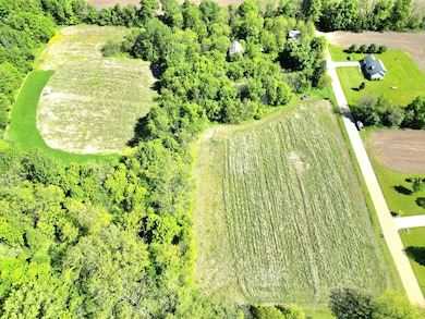 63362 Carver Rd, Vandalia, MI 49095 - photo 2