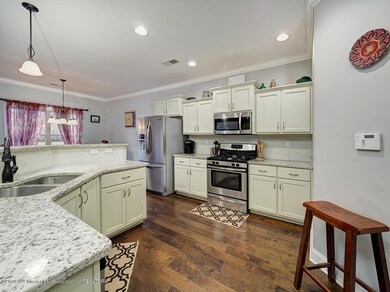GORGEOUS OPEN KITCHEN