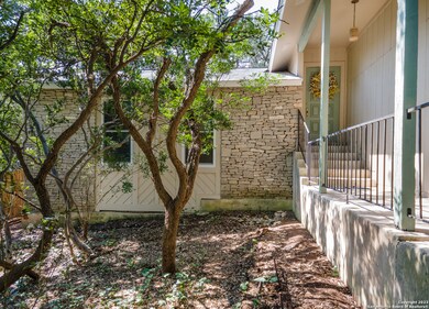 11136 Quail Crossing, Helotes, TX 78023 - photo 6