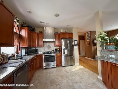 151 Lipsett Ave, Staten Island, NY 10312 - photo 6
