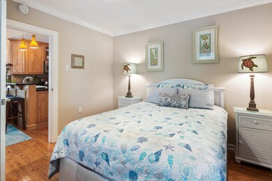 709 Windsor Ln-5
