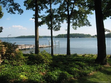 Lake Norman--wow view!