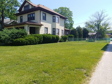 331 N Addison Ave, Elmhurst, IL 60126 - photo 3