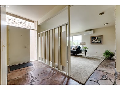 Entrance/Foyer