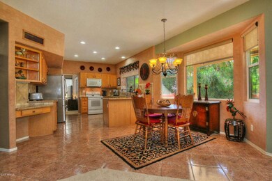 3316 N Lakeshore Ct Avondale-large-009-4