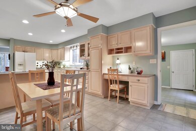 162 Pendragon Ct, Paw Paw, WV 25434 - photo 5