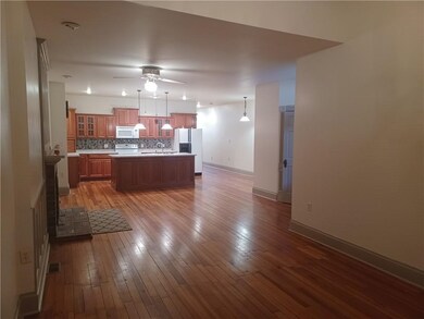 118 Central Ave E, Clarion, IA 50525 - photo 2