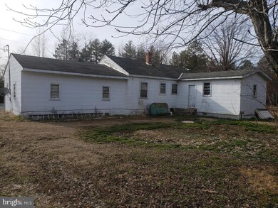 7550 Leedstown Rd, Colonial Beach, VA 22443 - photo 3