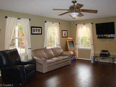 1318 Twin Creek Rd, Asheboro, NC 27205 - photo 2