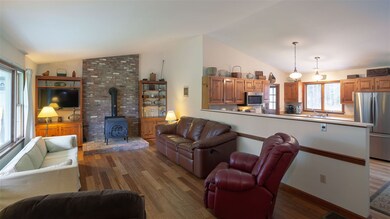 128 Reservoir Rd, Walpole, NH 03608 - photo 3