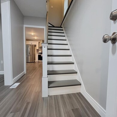 68 Franklin St, Ludlow, MA 01056 - photo 6