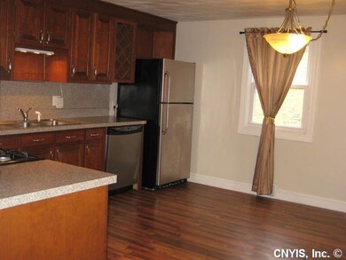 Kitchen Newer counter, appliances, lighting, floor