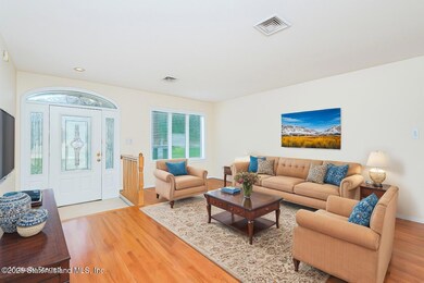 39 Selkirk St, Staten Island, NY 10309 - photo 5